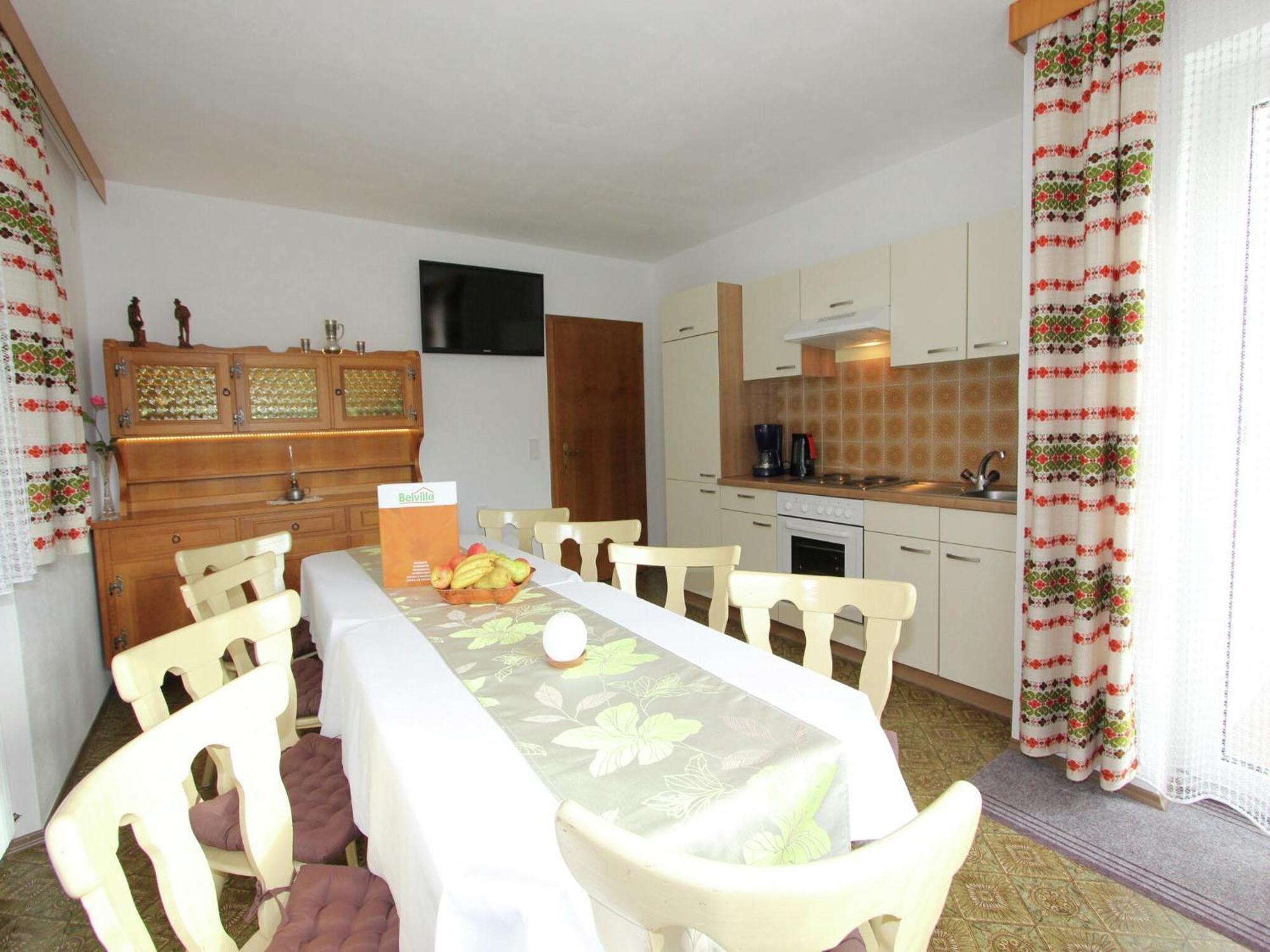Cozy Apartment In Aschau Im Zillertal Near Ski Lift Екстериор снимка